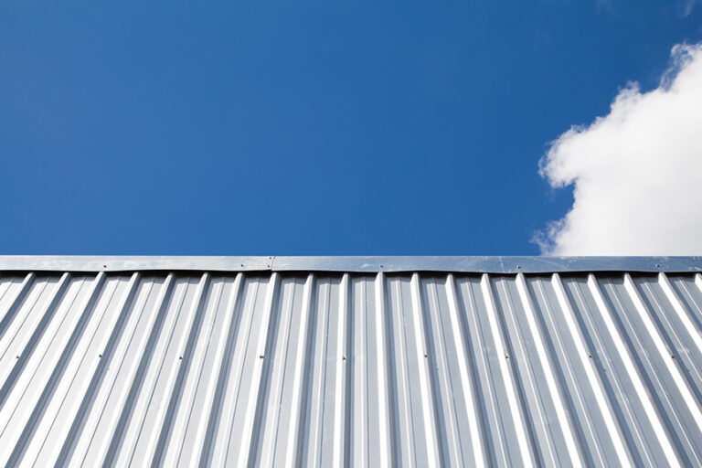 tapume-parede-telha-metal-simples-metálica-casa-METAL-TELHAS-CURITIBA-01